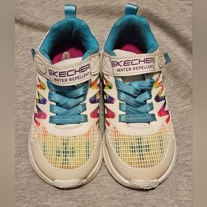 Skechers girl shoes